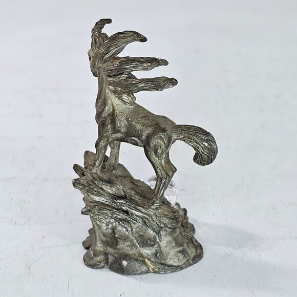 Spoontiques Pewter Unicorn Figurine With Crystal Ball Red Eyes CMR866 - Picture 4 of 8